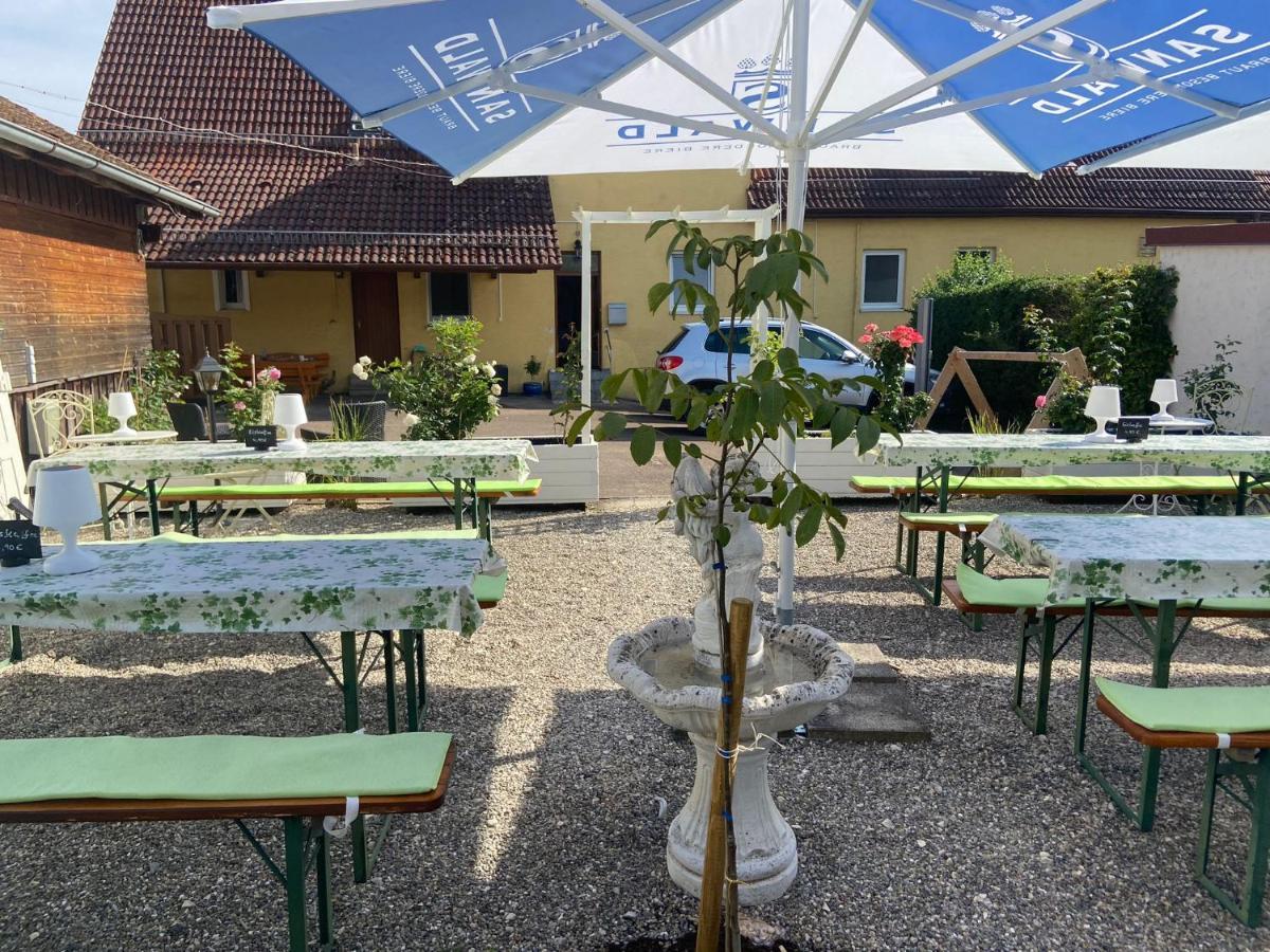 Gasthaus Zur Rose Aalen Exteriör bild