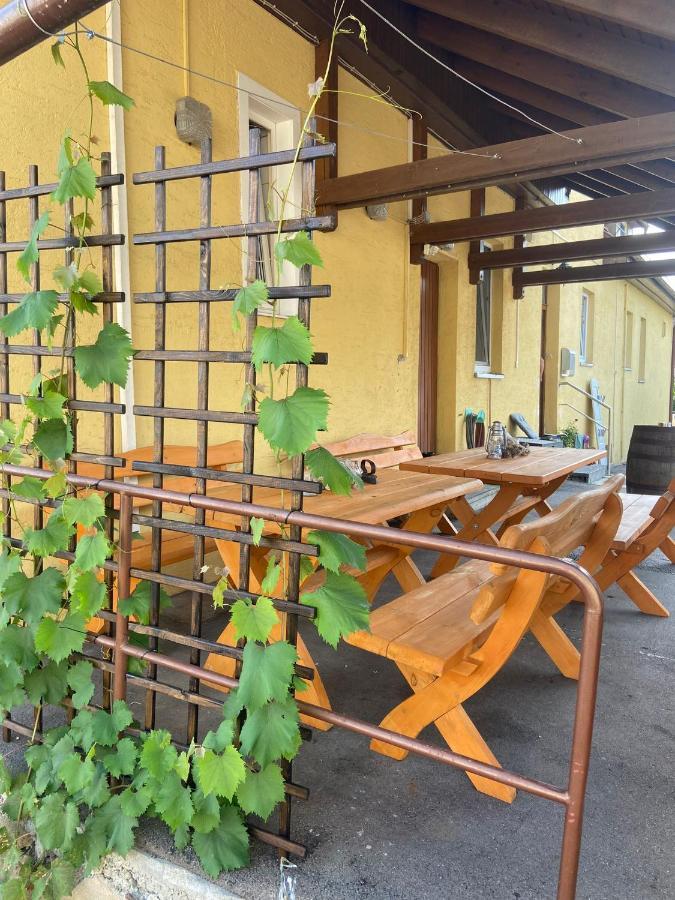 Gasthaus Zur Rose Aalen Exteriör bild